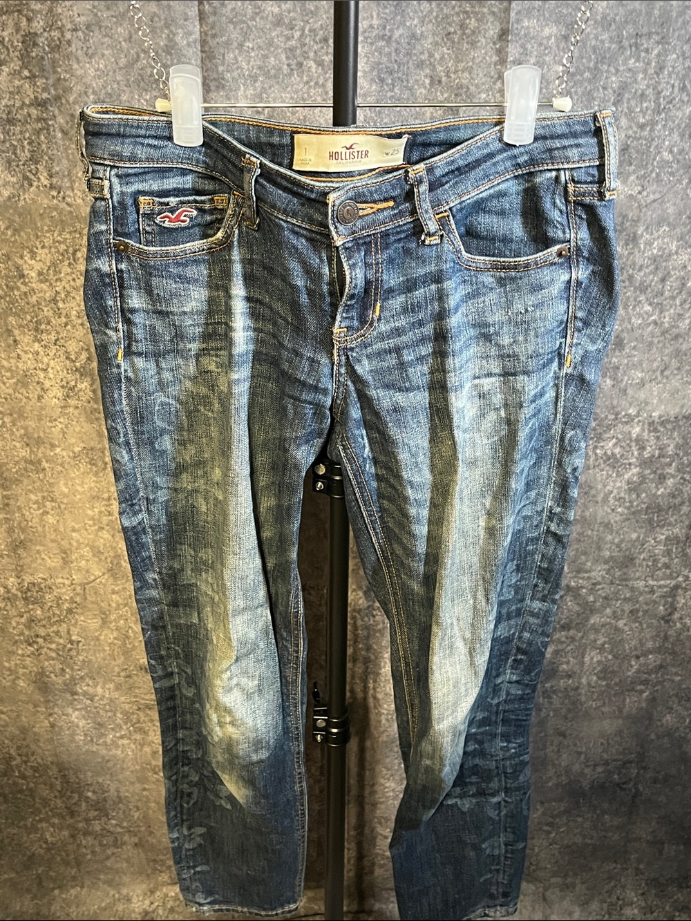 Hollister Women's Distressed Blue Skinny Jeans